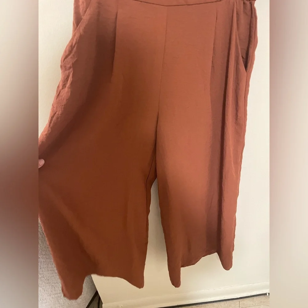 ✨Women’s H&M Flowy Pants Size 6 - Picture 4 of 8